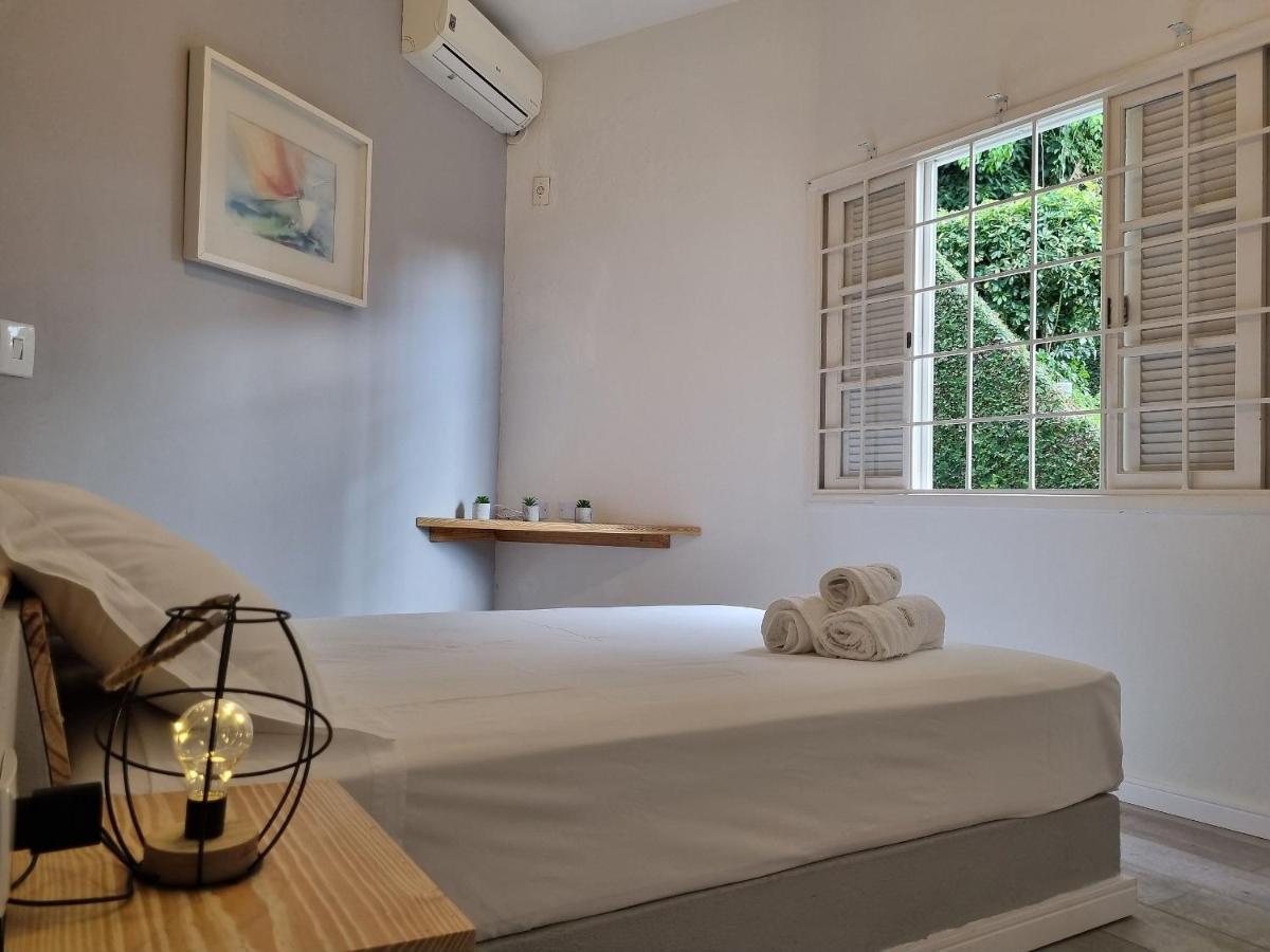 Casas Com Jacuzzi E Churrasqueira A 500 Metros Da Praia Do Pereque Na Ilhabela Kültér fotó